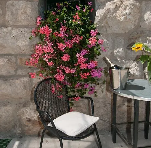 Tomic A-5 Apartment Lovran