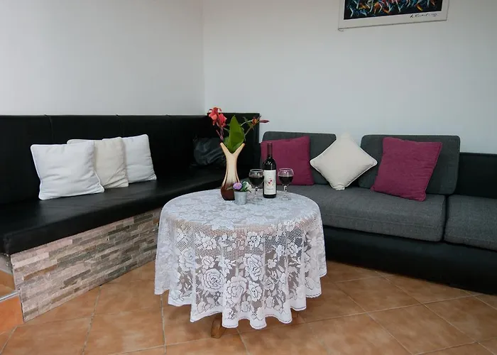 Apartment Tomic A-5 Lovran