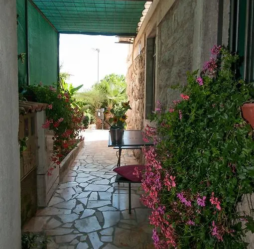 Apartment Tomic A-5 Lovran