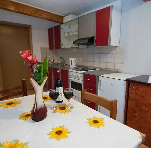 Apartment Tomic A-5 Lovran