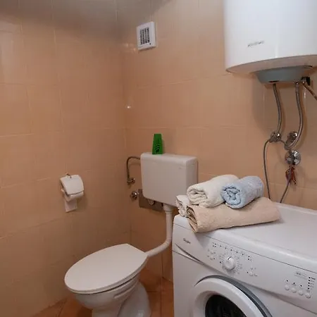 Apartment Tomic A-5 *
